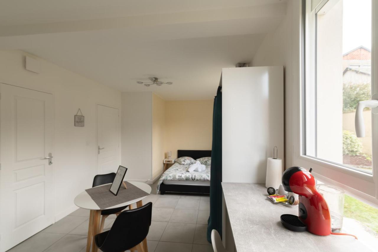 Studio Cosy Dans Residence Calme Et Privee Le Mans Kültér fotó